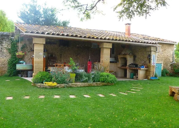 Bed and Breakfast Les Croisees 4*